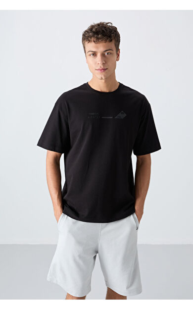 TommyLife Siyah Pamuklu Kalın Yumuşak Dokulu Oversize Fit Baskılı Erkek T-Shirt - 88330