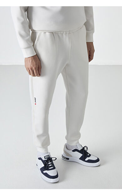 TommyLife Ekru Bağcıklı Dar Paça Erkek Eşofman Alt - 84999