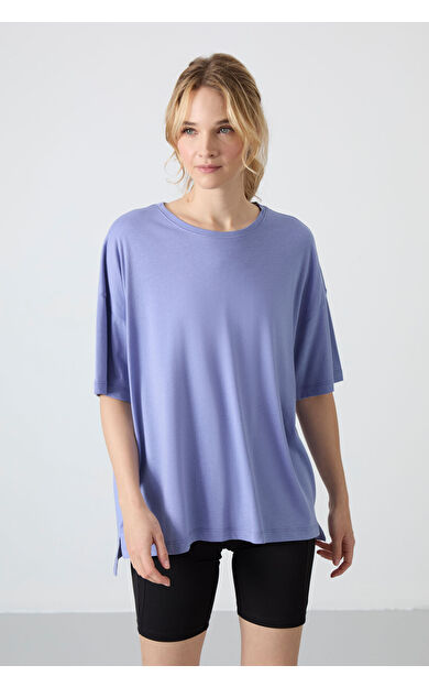 TommyLife Açık Eflatun Penye Modal Yumuşak Tuşeli Oversize Fit Basic Kadın T-Shirt- 97285