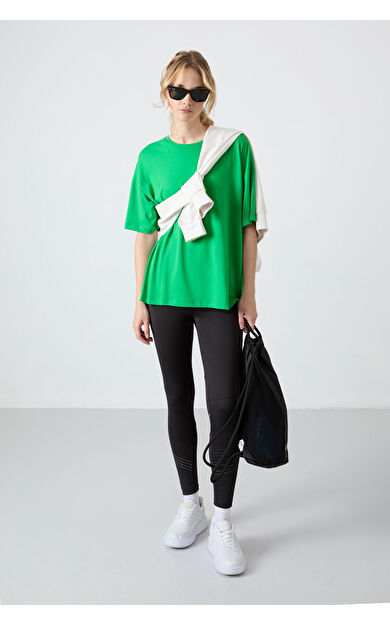 TommyLife Yeşil Penye Modal Yumuşak Tuşeli Oversize Fit Basic Kadın T-Shirt- 97285