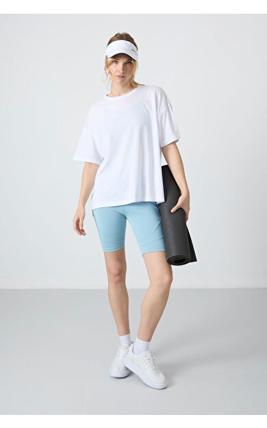 TommyLife Beyaz Penye Modal Yumuşak Tuşeli Oversize Fit Basic Kadın T-Shirt- 97285