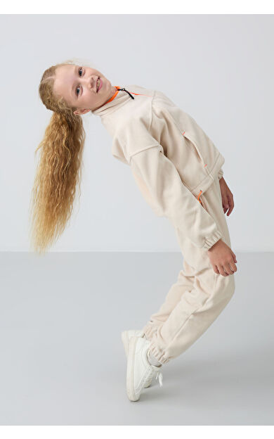 TommyLife Bej Kalın Yumuşak Dokulu Standart Fit Nakışlı Polar Kız Çocuk Sweatshirt - 75157