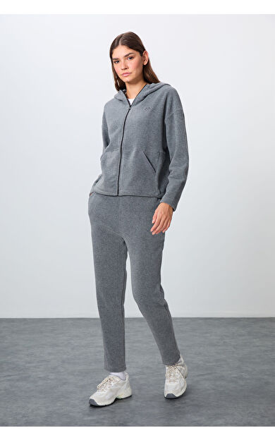 TommyLife Gri Melanj Kalın Yumuşak Dokulu Kapüşonlu Oversize Nakışlı Polar Kadın Eşofman Takım -95338
