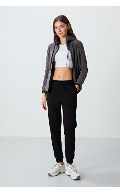 TommyLife Siyah Kompakt Pamuklu Kalın Pürüzsüz Dokulu Standart Fit Kadın Eşofman Altı - 94660