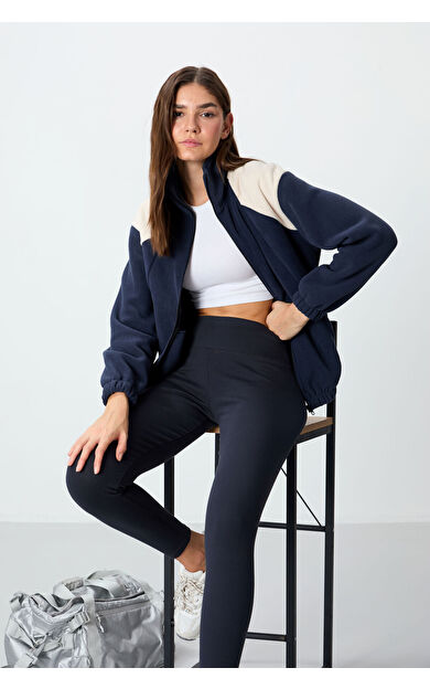 TommyLife Lacivert Kalın Yumuşak Dokulu Dik Yaka Oversize Nakışlı Polar Kadın Sweatshirt - 97293