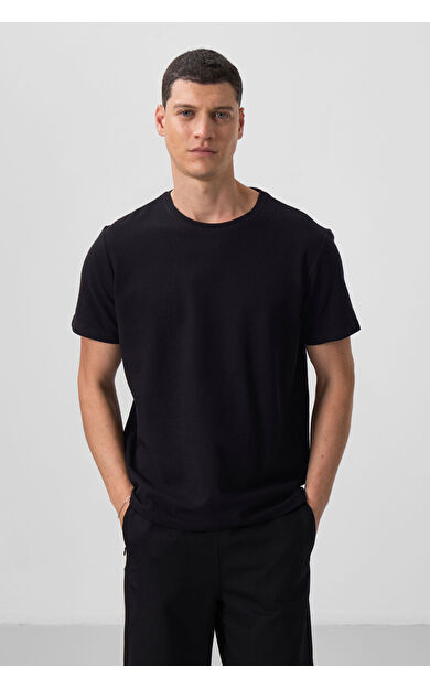 TommyLife Siyah Yüzeyi Dokulu Rahat Form Basic Erkek T-Shirt - 88436