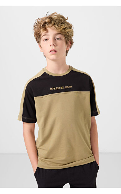 TommyLife Koyu Bej Pamuklu Yumuşak Dokulu Oversize Fit Nakışlı Erkek Çocuk T-Shirt - 11290