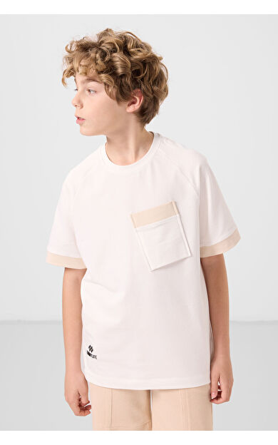 TommyLife Ekru Pamuklu Yumuşak Dokulu Oversize Cep Detaylı Erkek Çocuk T-Shirt - 11295