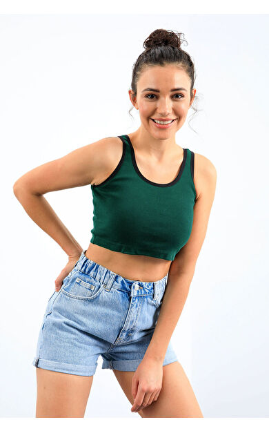 TommyLife Yeşil Basic Sıfır Kol Dar Kalıp U Yaka Kadın Crop Top Atlet - 97162