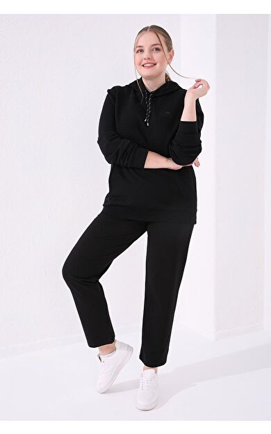 TommyLife Siyah Klasik Paça Taş Detaylı Kadın Büyük Beden Eşofman Alt  - 94040