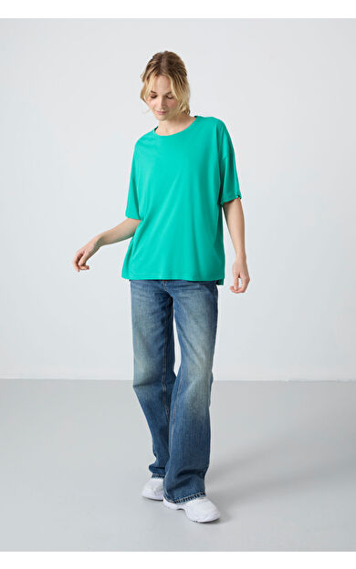Deniz Yeşili Penye Modal Yumuşak Tuşeli Oversize Fit Basic Kadın T-Shirt- 97285