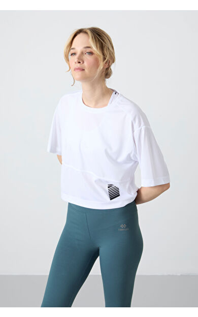 TommyLife Beyaz Nefes Alan Dokulu İnce Esnek Oversize Fit Performans Kadın T-Shirt - 97284