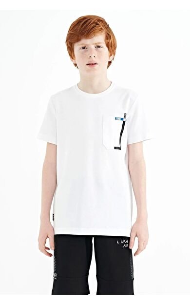 Beyaz Cep Detaylı O Yaka Standart Kalıp Erkek Çocuk T-Shirt - 11120