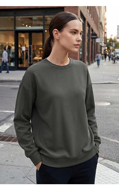 Haki Basic O Yaka Oversize Kadın Sweatshirt - 97053