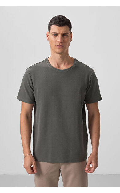 Haki Yüzeyi Dokulu Rahat Form Basic Erkek T-Shirt - 88436