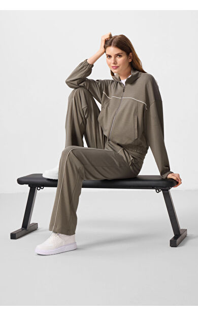 Koyu Bej Yumuşak Dokulu Dik Yaka Oversize Lastikli Kadın Eşofman Takım - 95349