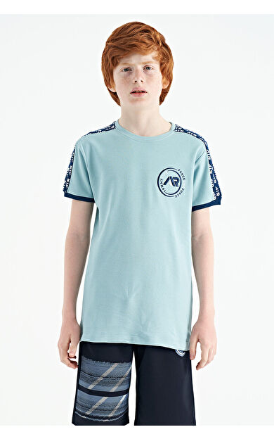 Açık Mavi Omuz Baskı Detaylı Standart Kalıp O Yaka Erkek Çocuk T-Shirt - 11121