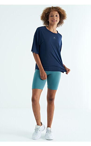 İndigo O Yaka Baskı Detaylı Oversize Kısa Kol Kadın T-Shirt - 97263