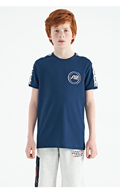 İndigo Omuz Baskı Detaylı Standart Kalıp O Yaka Erkek Çocuk T-Shirt - 11121