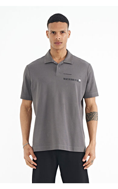 Koyu Gri Yazı Baskılı Standart Form Polo Yaka Erkek T-shirt - 88236