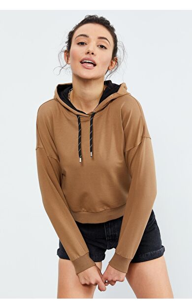 TommyLife Toprak Uzun Kol Rahat Form Kapüşonlu Kadın Sweatshirt - 97115