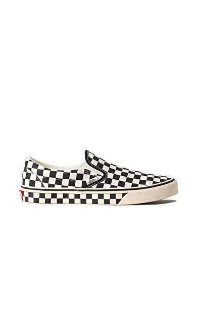 Vans CLASSIC SLIP-ON Erkek Günlük Ayakkabı VN000DAH1KP1 Siyah
